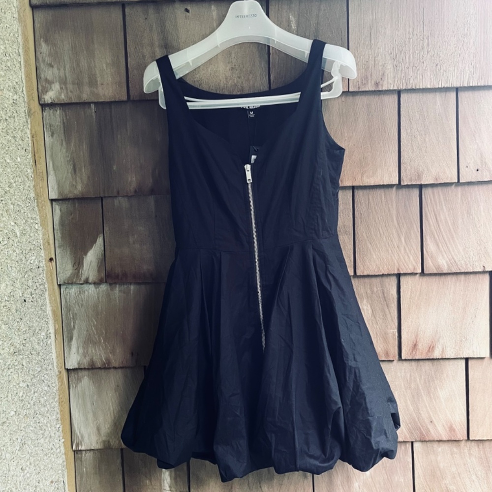 Steve MaddenWomen's Haiden Bubble-Hem Fit & Flare Black Dress Size M - Picture 5 of 16